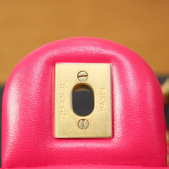 Chanel Quilted Lambskin Mini Square Flap with Pearl Crush Fuchsia Pink NWOT - Picture 4 of 16